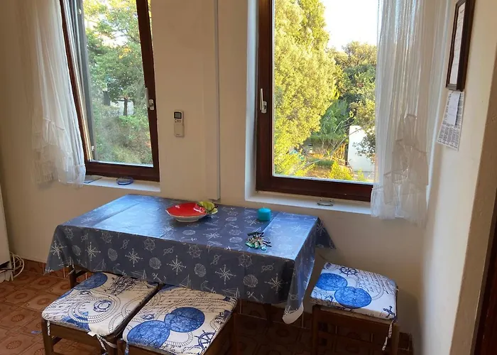 Stella-dora Apartment *