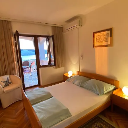 Stella-dora Lejlighed