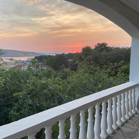 Stella-dora Apartmán *